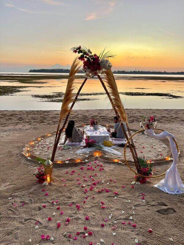 Romantic Dinner on Gili Air