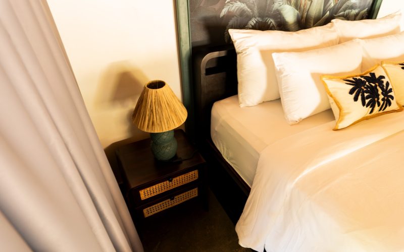 Villa-Tokay-Wave-Bedside